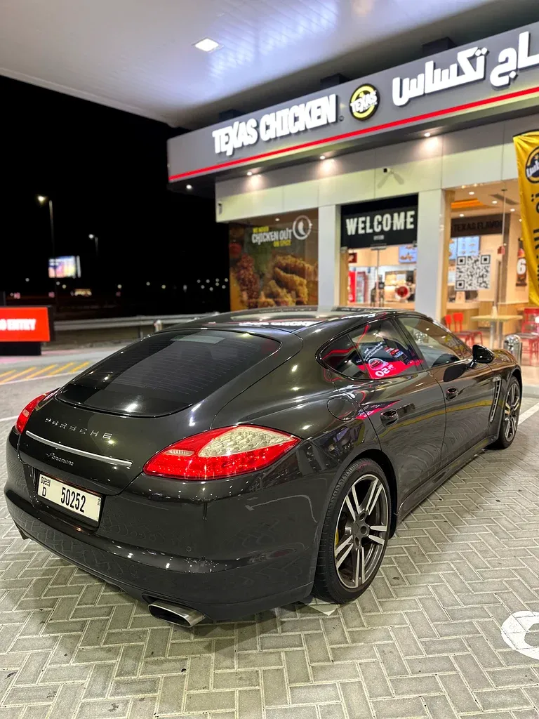 بورش باناميرا 2013